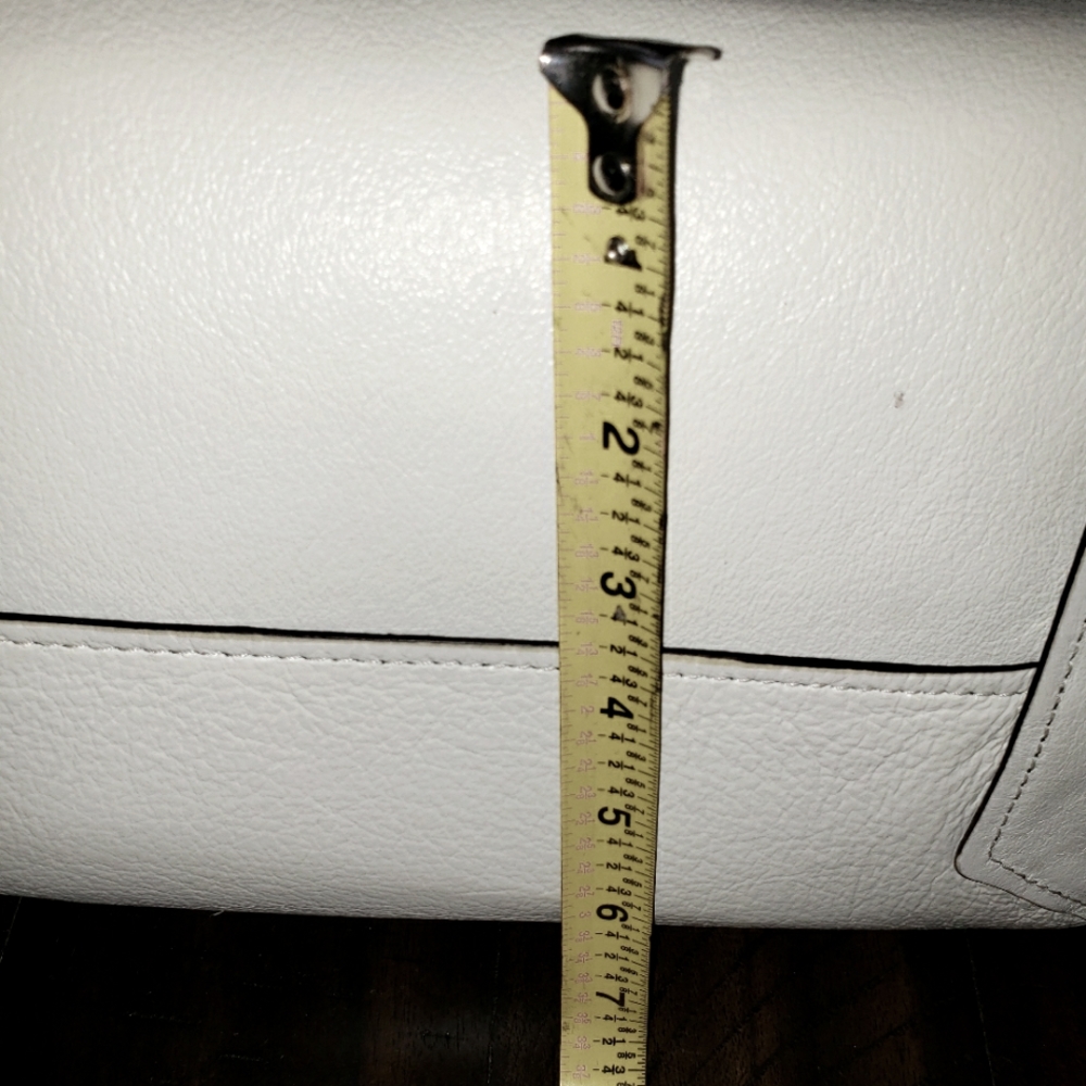 Michael Kors Reversible - Picture 8 of 9